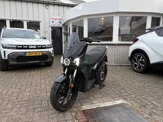 Silence 100% ELECTR. Bromscooter Silence S01 5.6 kWh EIGEN MOBIELE ACCU!!!