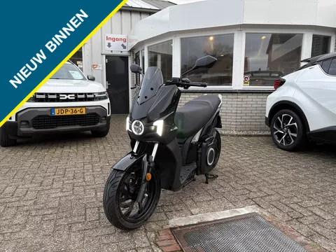 Silence 100% ELECTR. Bromscooter Silence S01 5.6 kWh EIGEN MOBIELE ACCU!!!