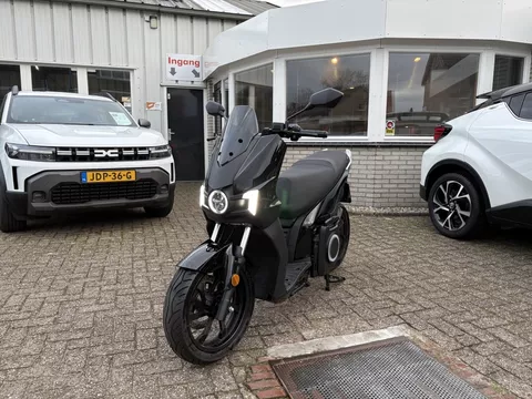 Silence 100% ELECTR. Bromscooter Silence S01 5.6 kWh EIGEN MOBIELE ACCU!!!