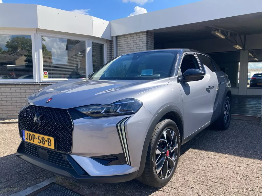 DS DS 3 Crossback 130 PK AUTOMAAT Perfor. Line