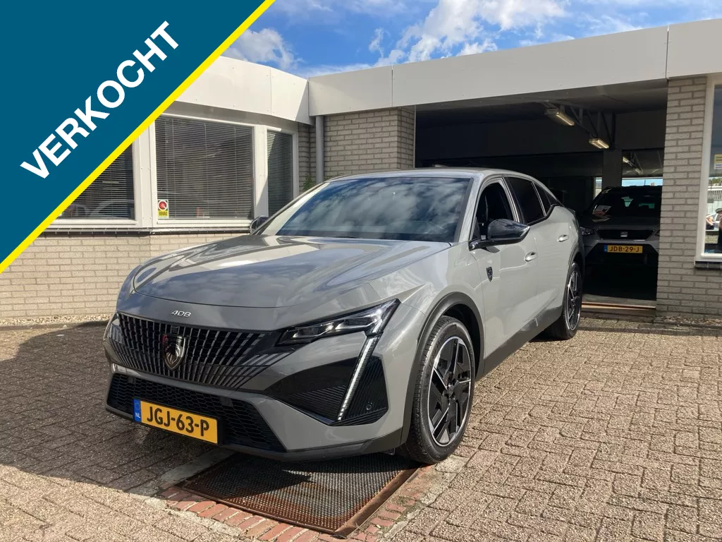 Peugeot 408 1.2 130pk GT AUTOMAAT Peugeot 408 1.2 130pk GT AUTOMAAT