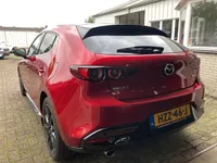 Mazda 3 2.0 SkyActiv 122pk Bose / Navi Foto