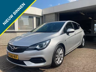 Opel Astra 1.2 110 Elegance / Navi / Clima